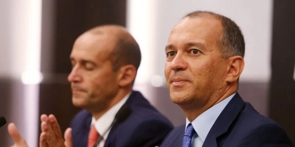 Αγγελόπουλοι για Χαλυβουργική: Λεφτά υπάρχουν, αλλά πάνε στη σύζυγο του πατέρα μας!